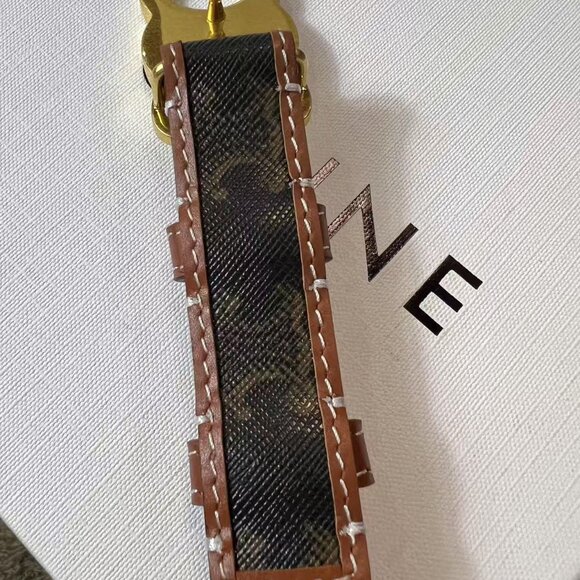Celine Triomphe Canvas Belt 25mm - New with Box - Picture 2 of 8